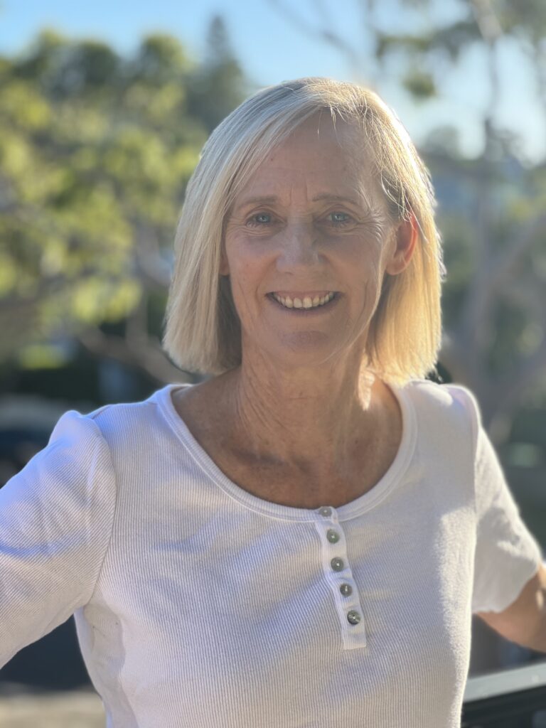 Dinah Moore — Declutter Assistance